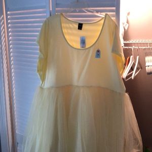 NWT: Disney Casual Dress